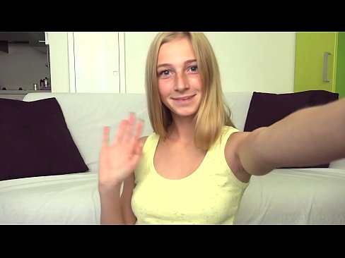 ❤️ Когда мне скучно, я лениво мастурбирую свою розовую писечку ❤ Порнуха на pornokey.ru
